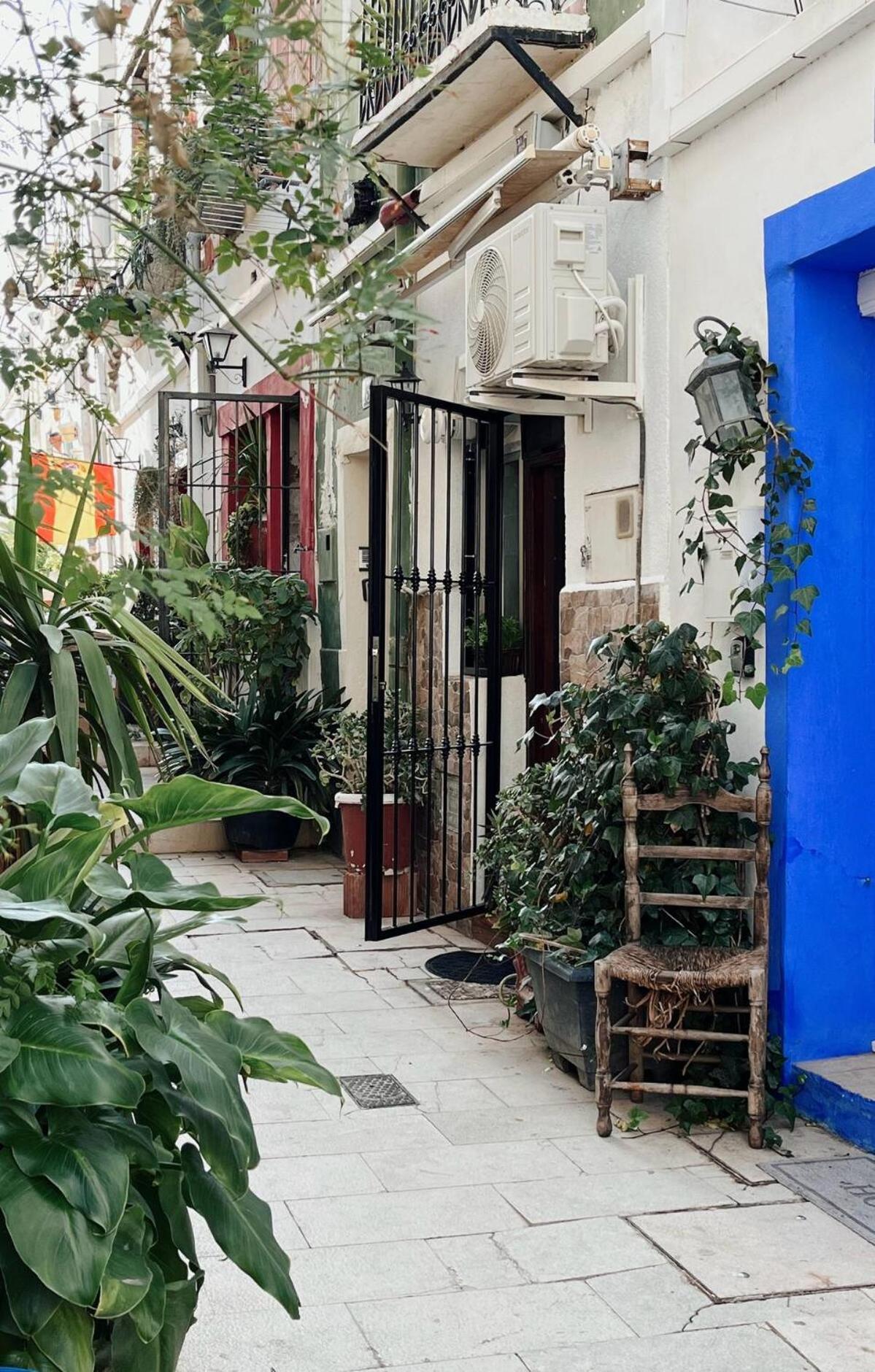 Apartamento En Casco Antiguo De 阿利坎特 外观 照片